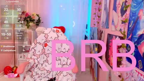 Mia online show from February 19, 11:57 pm