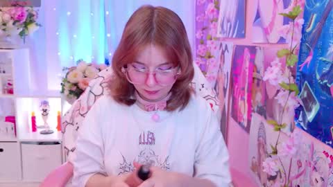 Mia online show from January 14, 8:47 pm