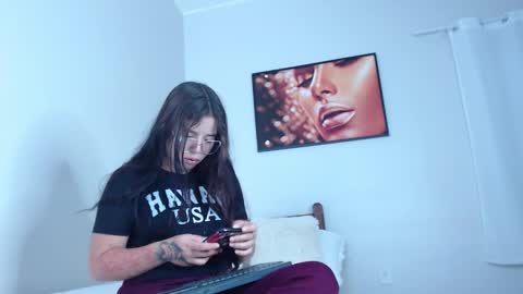 coconutt_oil online show from February 12, 9:48 am