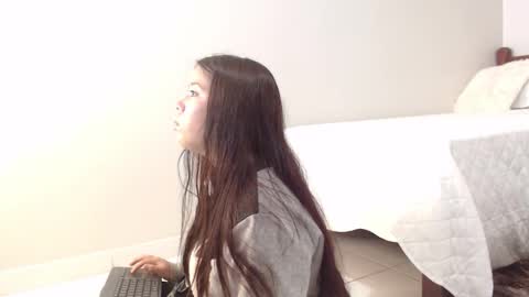 coconutt_oil online show from February 26, 10:03 am