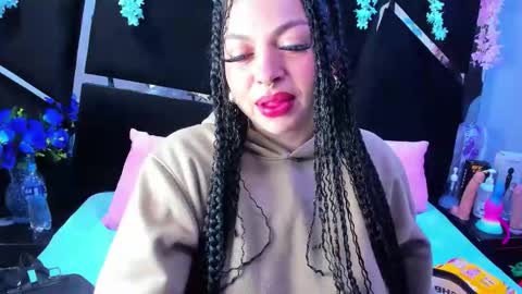 Snapshot of cocoo_nuth chatting on October 23, 3:17 am Cocoo online show from October 23, 3:17 am