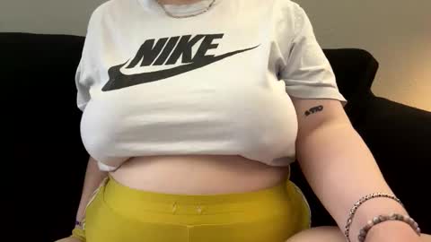 TheGoddessCodie online show from April 23, 3:25 pm