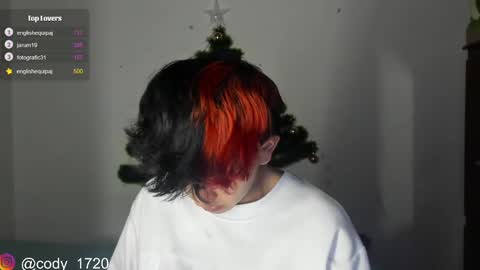 Snapshot of cody_evanss chatting on December 23, 1:18 am cody online show from December 23, 1:18 am