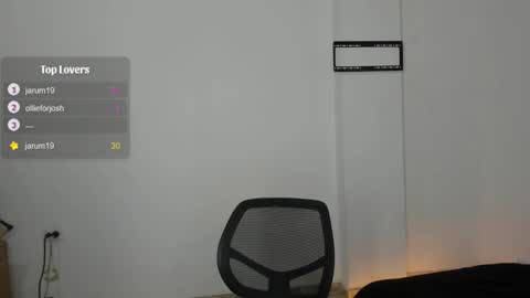 Snapshot of cody_evanss chatting on September 18, 1:40 am cody online show from September 18, 1:40 am