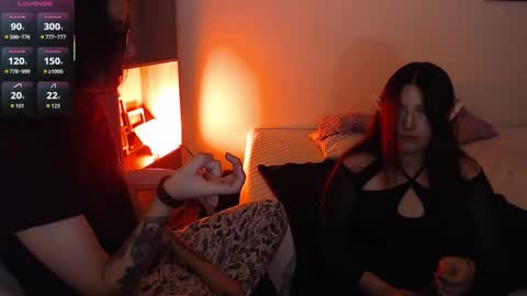 Phia And Luna online show from November 1, 3:52 am