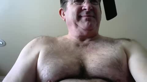 Snapshot of coffee90028 chatting on December 20, 6:13 pm coffee90028 online show from December 20, 6:13 pm