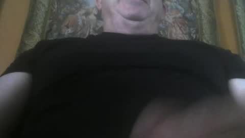 Snapshot of coffee90028 chatting on February 4, 5:01 pm coffee90028 online show from February 4, 5:01 pm