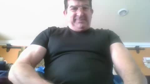 Snapshot of coffee90028 chatting on February 11, 8:20 pm coffee90028 online show from February 11, 8:20 pm