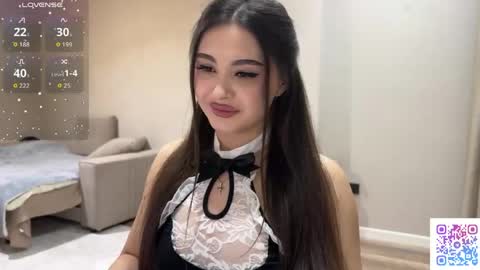 Snapshot of coffee_wihtout_milk chatting on May 28, 11:13 pm Yumi online show from May 28, 11:13 pm