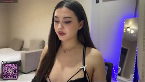 Snapshot of coffee_wihtout_milk chatting on July 24, 12:08 am Yumi online show from July 24, 12:08 am
