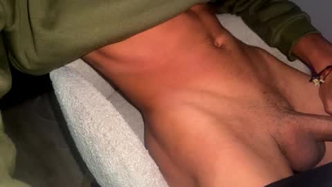 Snapshot of coitzzz chatting on September 13, 9:31 am coitzzz online show from September 13, 9:31 am