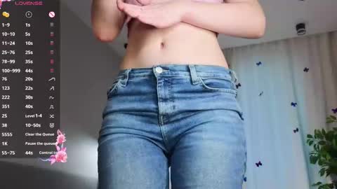 Snapshot of colbymcroberts chatting on February 3, 6:22 am Carry online show from February 3, 6:22 am