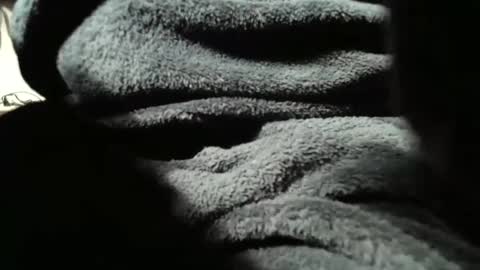 colchuck online show from December 25, 3:38 pm