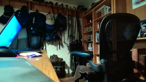 colchuck online show from March 12, 1:19 pm