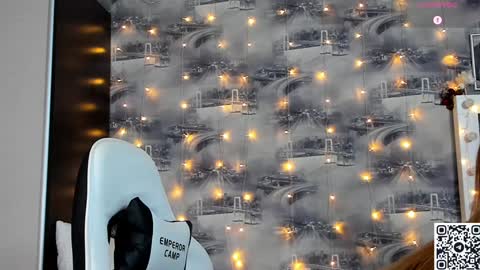 Criss online show from February 5, 4:06 am