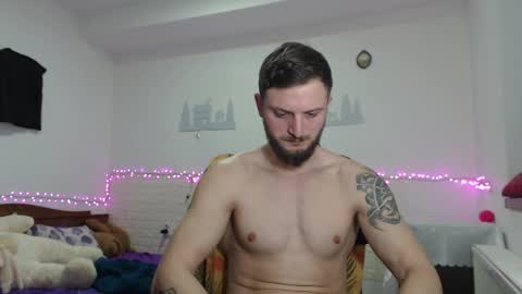 Snapshot of colin_hopex chatting on February 10, 9:04 pm colin hopex  online show from February 10, 9:04 pm