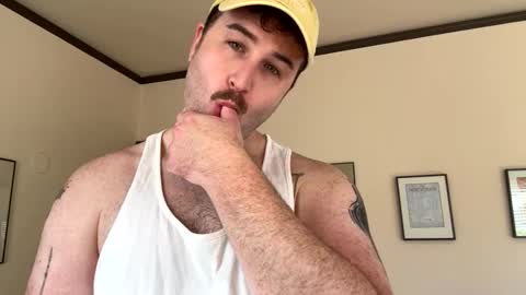 Snapshot of collegeboy417 chatting on January 13, 8:37 pm collegeboy417 online show from January 13, 8:37 pm