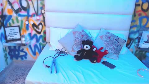 valentina online show from November 14, 12:59 pm