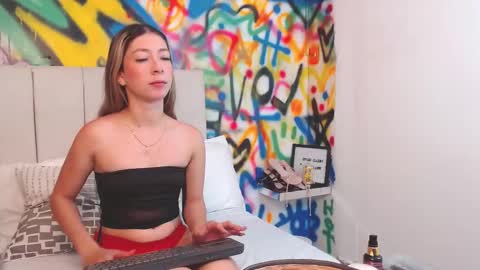 valentina online show from February 19, 12:01 pm