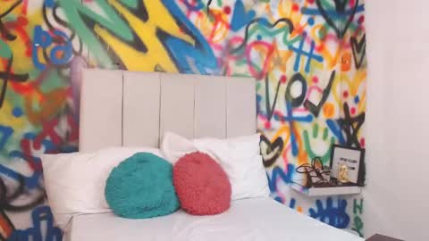 valentina online show from March 8, 12:53 pm