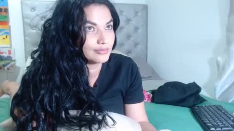 Snapshot of colombi4spice chatting on February 20, 5:40 pm viviana online show from February 20, 5:40 pm
