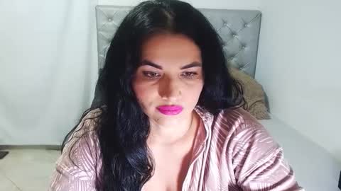 Snapshot of colombi4spice chatting on September 25, 4:00 pm viviana online show from September 25, 4:00 pm