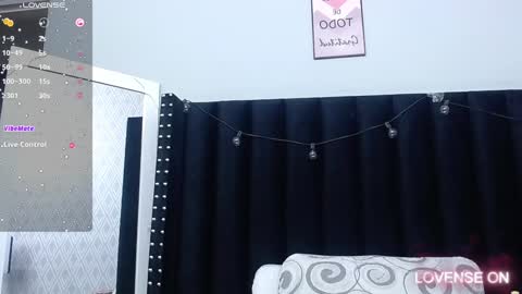 Snapshot of colombia_mommy_ chatting on January 8, 12:15 pm  GRETCHEN  online show from January 8, 12:15 pm