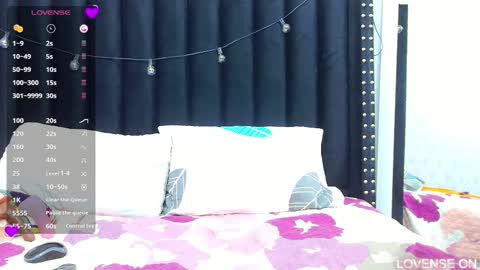 Snapshot of colombia_mommy_ chatting on March 11, 3:34 pm  GRETCHEN  online show from March 11, 3:34 pm