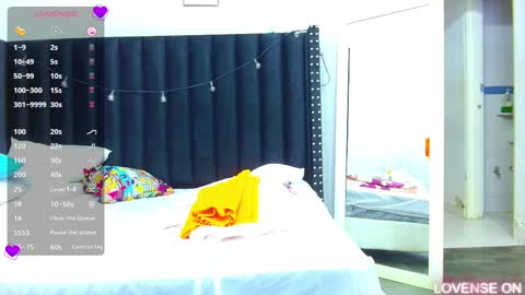 Snapshot of colombia_mommy_ chatting on March 12, 12:26 pm  GRETCHEN  online show from March 12, 12:26 pm