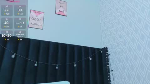 Snapshot of colombia_mommy_ chatting on October 15, 12:27 pm  GRETCHEN  online show from October 15, 12:27 pm