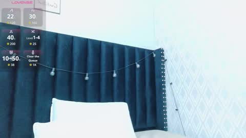 Snapshot of colombia_mommy_ chatting on October 17, 12:30 pm  GRETCHEN  online show from October 17, 12:30 pm