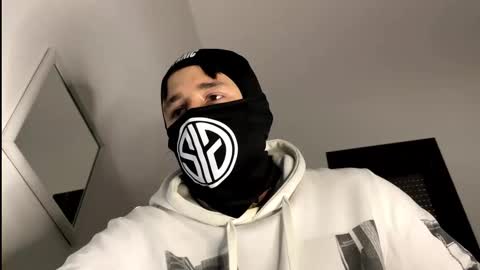 colombianboy20cm online show from March 6, 1:18 pm