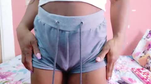 Lauren online show from October 30, 8:20 pm