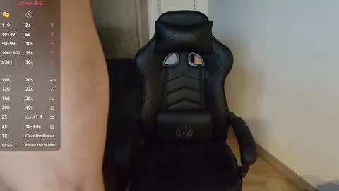 colombianmuscle8 online show from September 24, 3:10 am