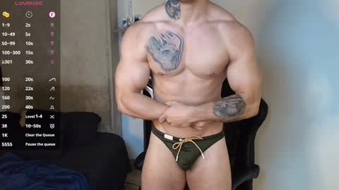 colombianmuscle8 online show from November 21, 2:43 am