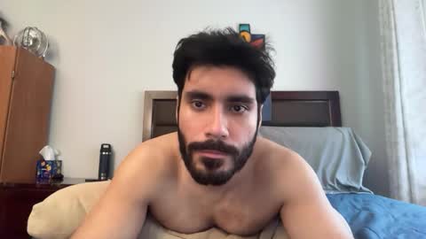 Snapshot of colombianstud94 chatting on April 9, 12:21 pm colombianstud94 online show from April 9, 12:21 pm