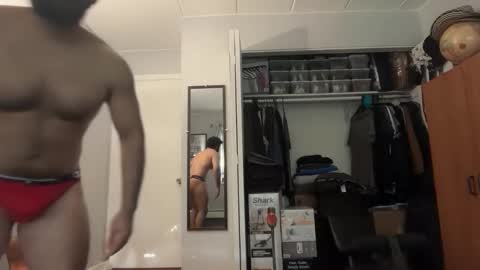 Snapshot of colombianstud94 chatting on May 10, 11:37 am colombianstud94 online show from May 10, 11:37 am