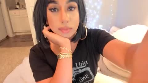    ........ Instagram  Lorysexys online show from March 13, 5:25 am