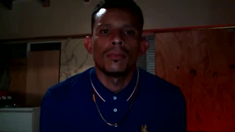 colorcanela3 online show from September 18, 6:43 pm