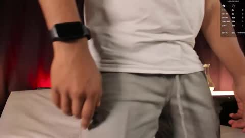 colstorw_ online show from November 25, 10:26 am