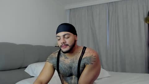 Snapshot of colton_mars chatting on February 5, 2:16 pm Jhoan online show from February 5, 2:16 pm