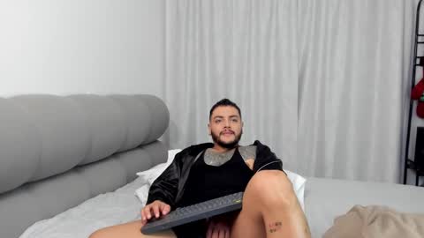 Snapshot of colton_mars chatting on March 8, 4:12 am Jhoan online show from March 8, 4:12 am