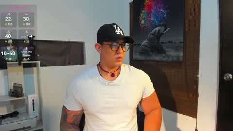 coltonmassif_ online show from January 5, 6:46 am