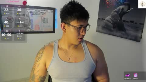 coltonmassif_ online show from October 28, 10:34 pm