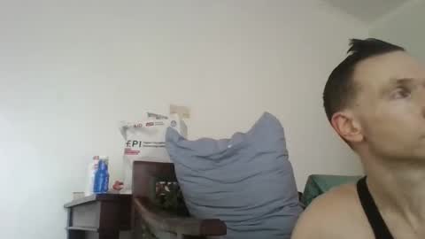 Snapshot of comecontrol chatting on December 6, 11:47 pm comecontrol online show from December 6, 11:47 pm