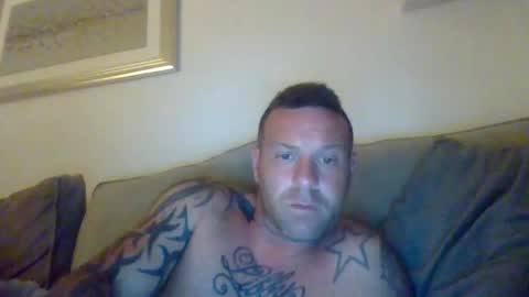 comesee10 online show from May 10, 8:58 pm