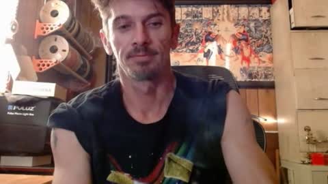 Nelson or ComicKing and sometime Peachy143 online show from March 3, 10:42 pm