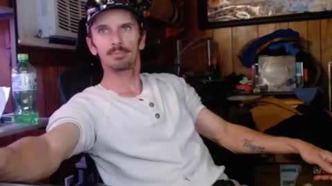 Nelson or ComicKing and sometime Peachy143 online show from December 15, 12:04 am