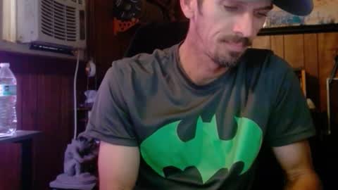 Snapshot of comic_king27 chatting on April 28, 11:48 am Nelson or ComicKing and sometime Peachy143 online show from April 28, 11:48 am