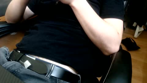 commanderchip online show from February 25, 3:49 pm